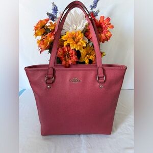 Coach City coral leather zip tote